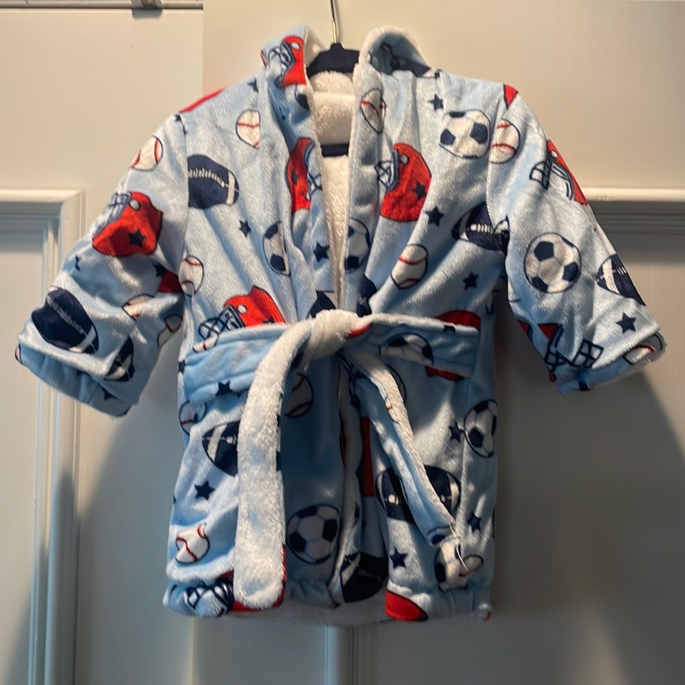 Various brand hooded towels and robe